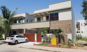 Bungalow at Precinct